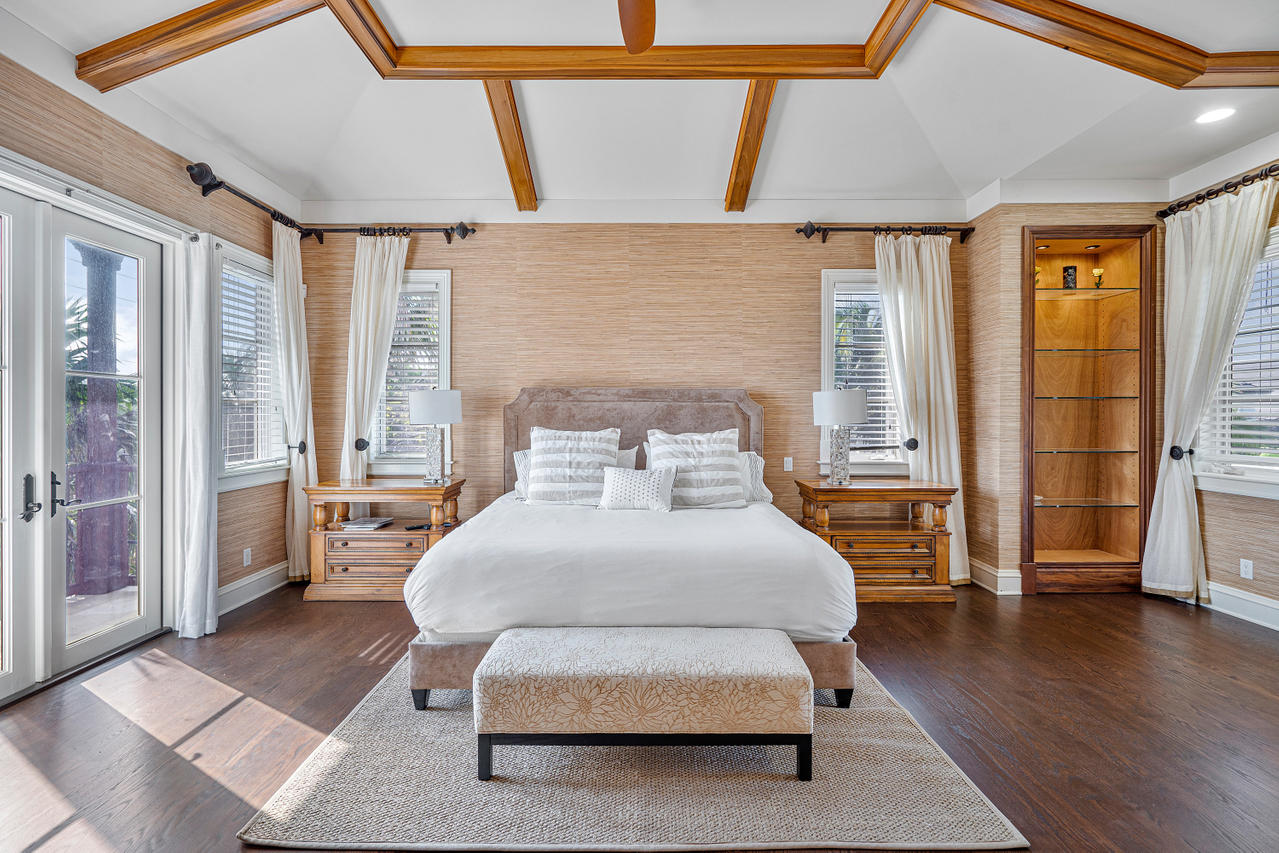 CRESTWOOD DELRAY - Residential