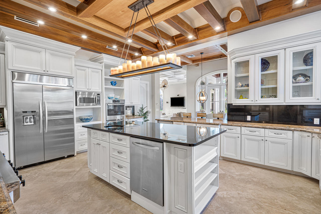 CRESTWOOD DELRAY - Residential