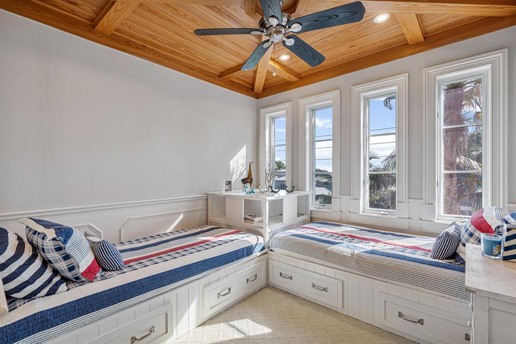 CRESTWOOD DELRAY - Residential