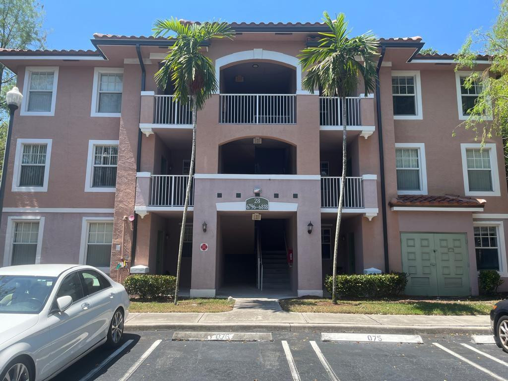 CYPRESS POINTE - Residential Lease