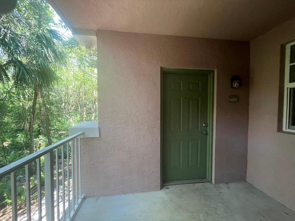 6812 W Sample Road 6812