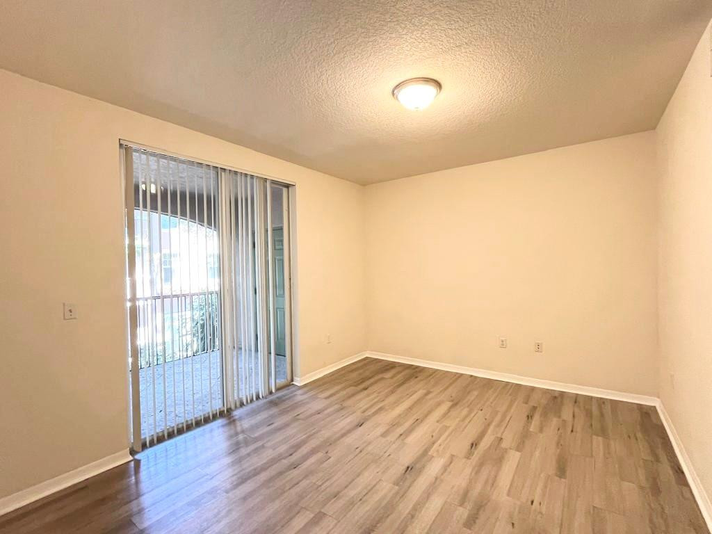 CYPRESS POINTE - Residential Lease