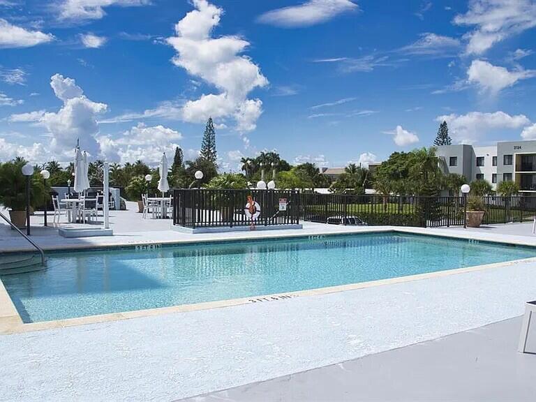 LAKE HARBOR COVE CONDO - Residential Lease