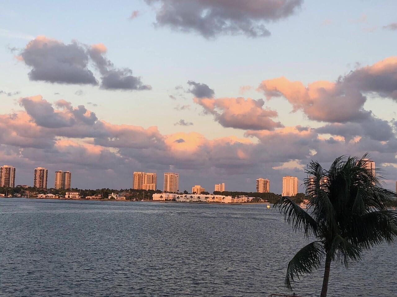 LAKE HARBOR COVE CONDO - Residential Lease