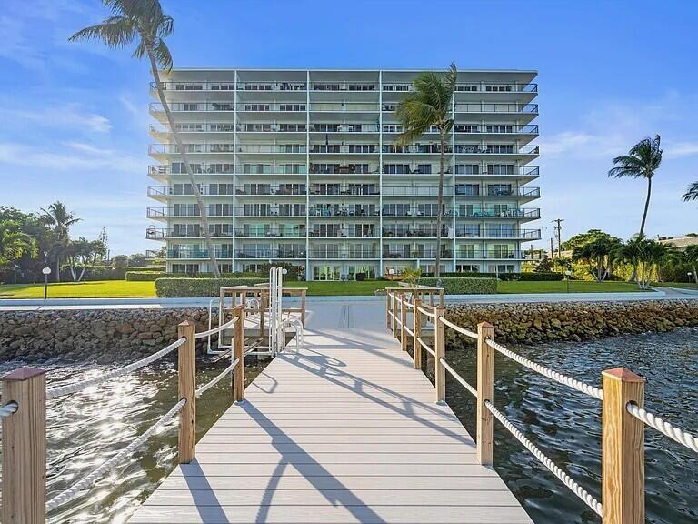 LAKE HARBOR COVE CONDO - Residential Lease