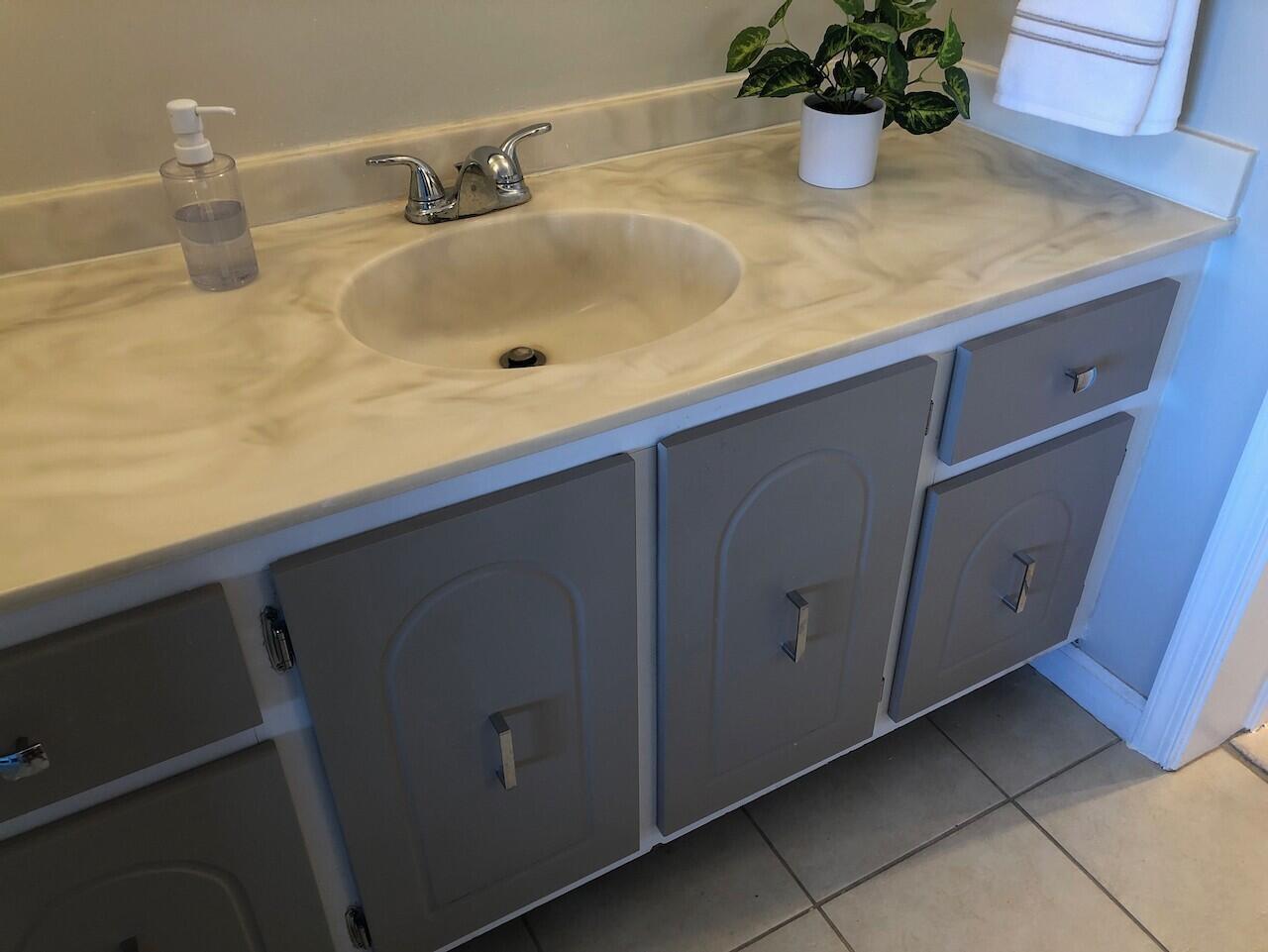 LAKE HARBOR COVE CONDO - Residential Lease