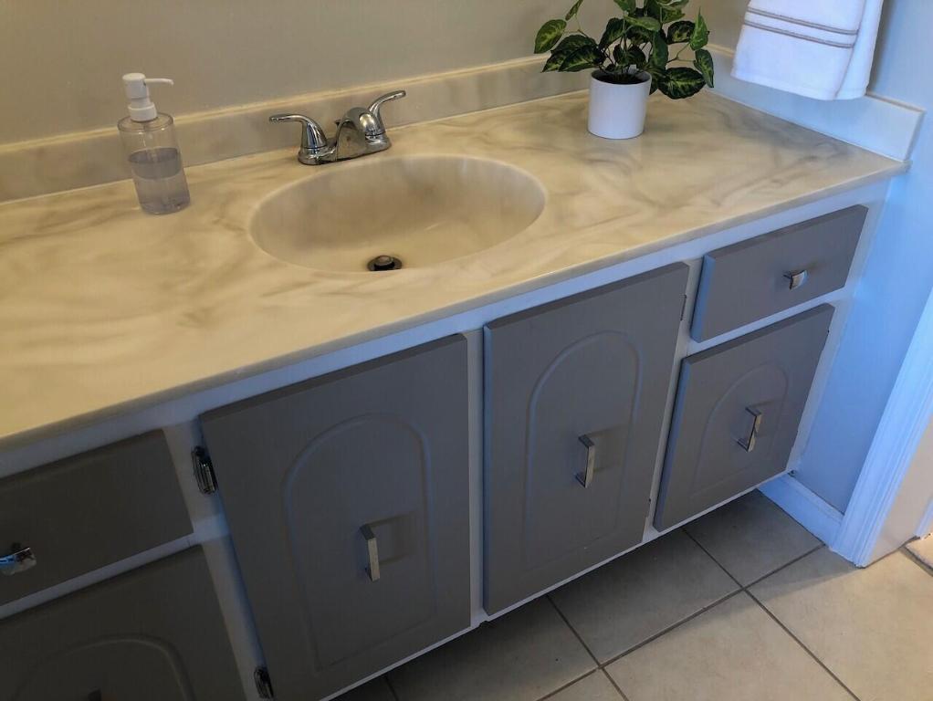 LAKE HARBOR COVE CONDO - Residential Lease