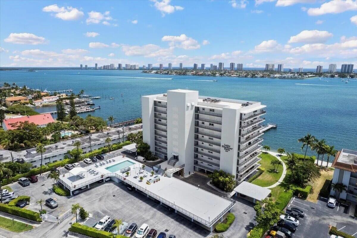 LAKE HARBOR COVE CONDO - Residential Lease