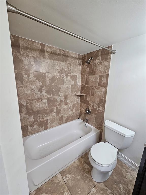 THE COURTYARD CONDOMINIUM - Residential