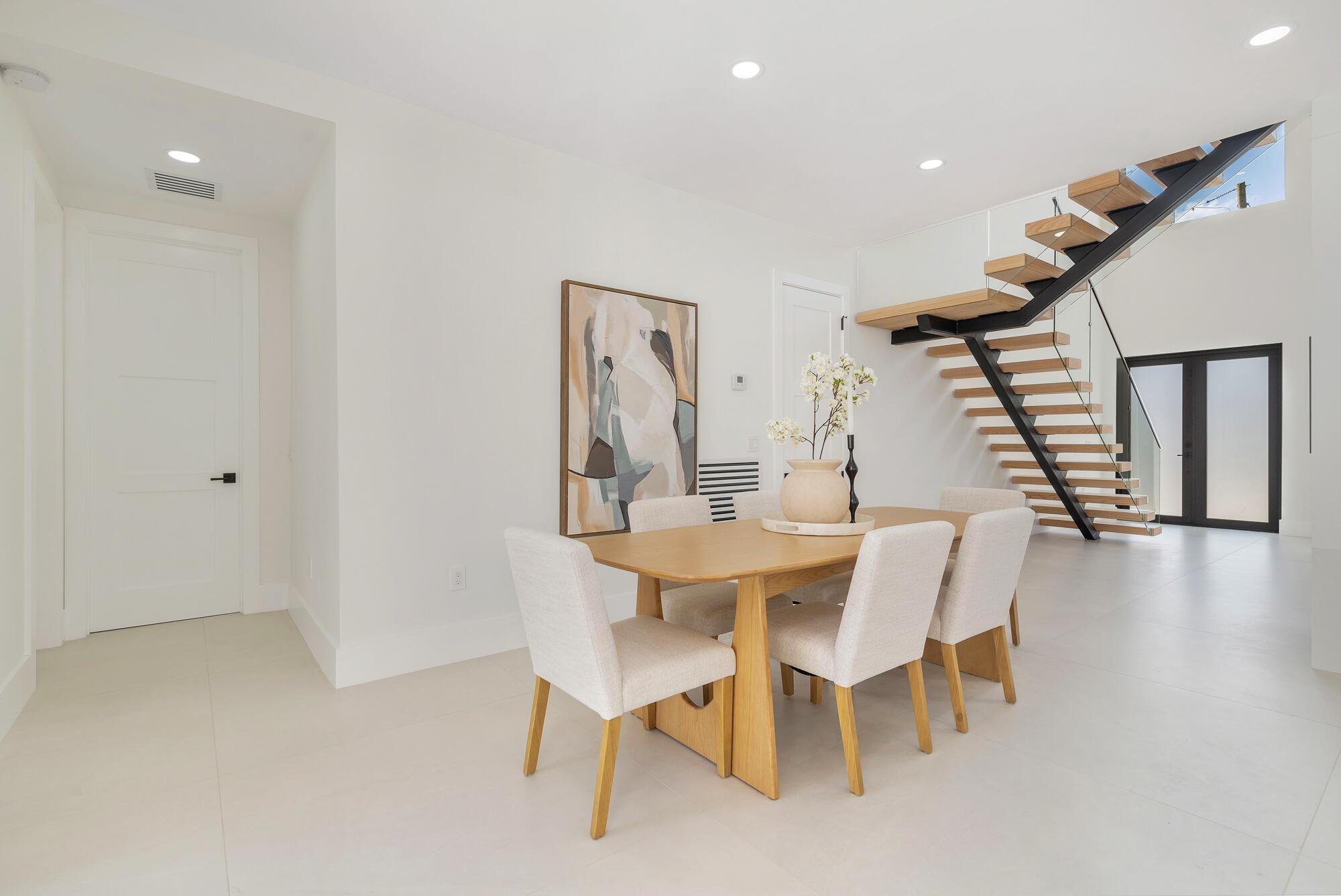 GALE LAKE WORTH PL NO 1 R - Residential