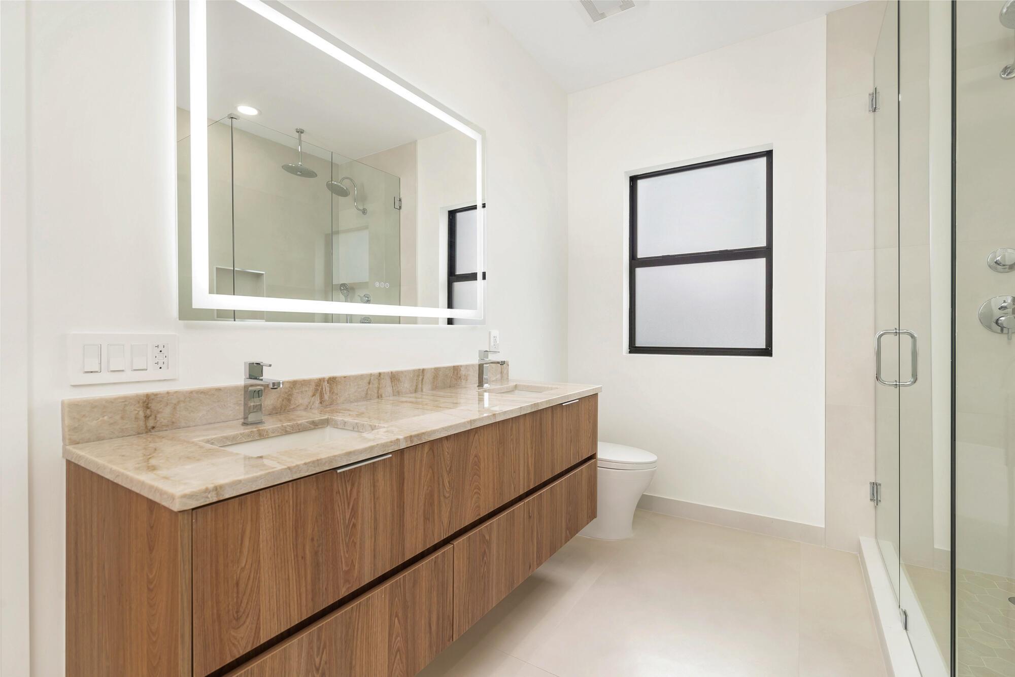 GALE LAKE WORTH PL NO 1 R - Residential