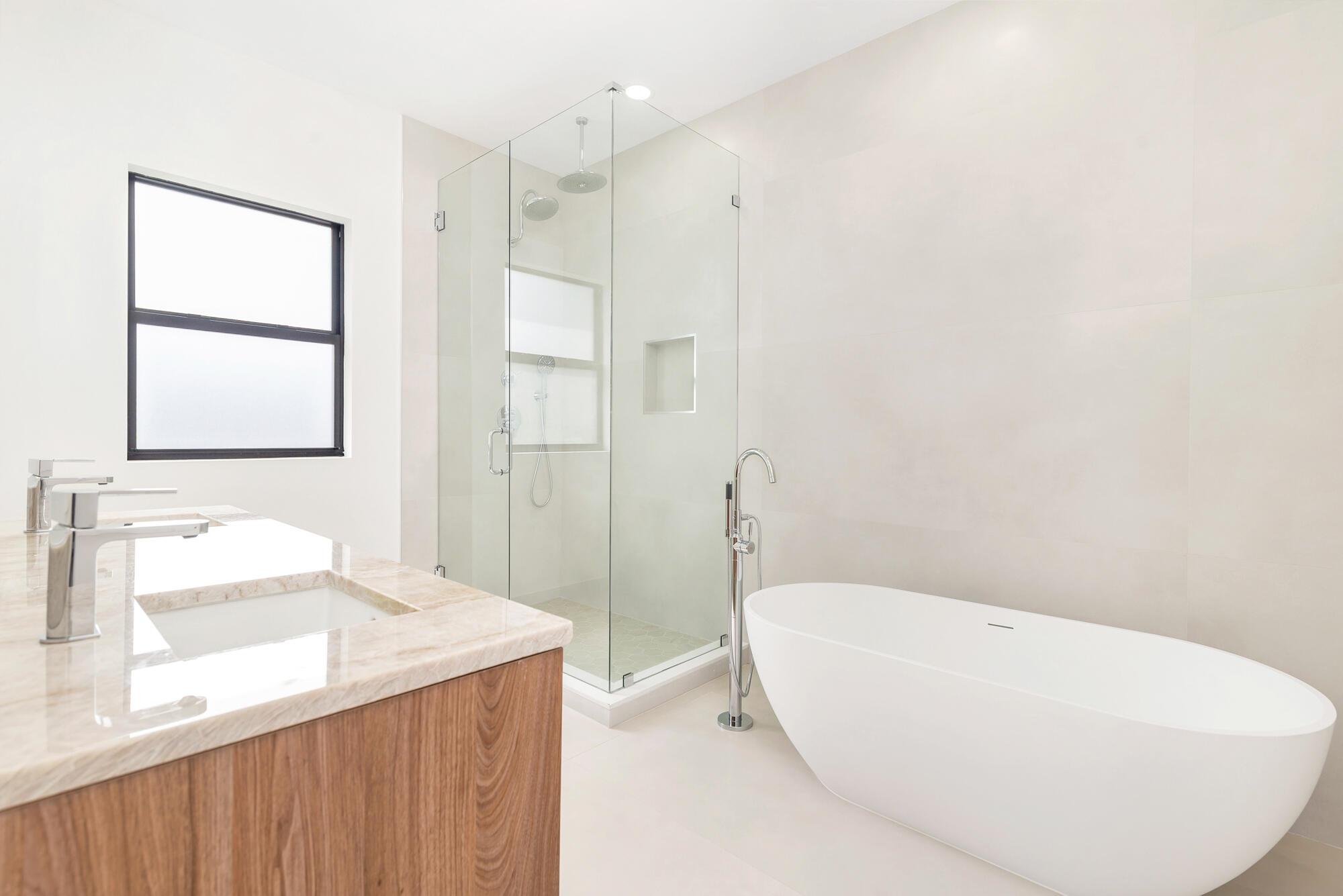 GALE LAKE WORTH PL NO 1 R - Residential