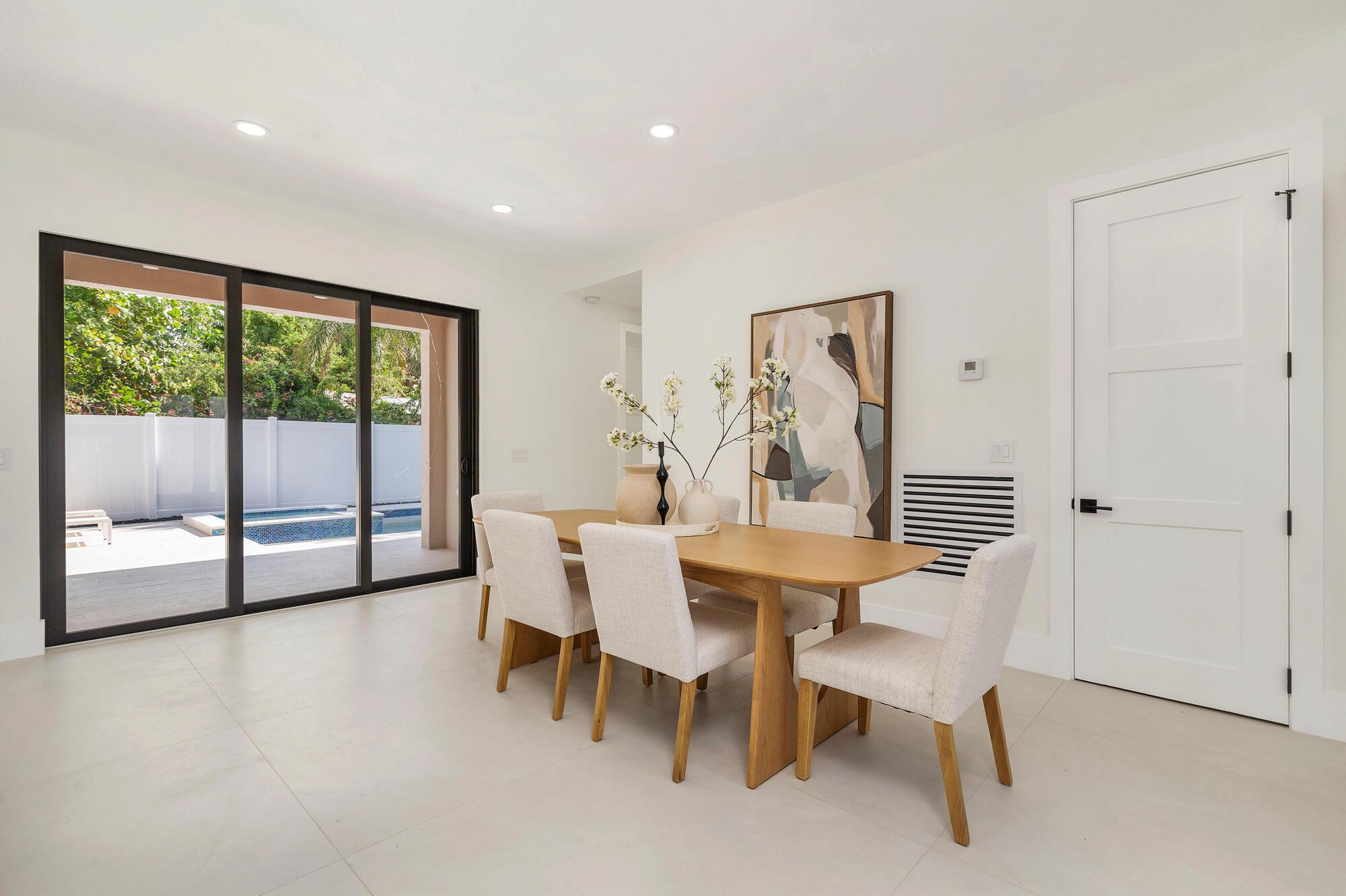 GALE LAKE WORTH PL NO 1 R - Residential