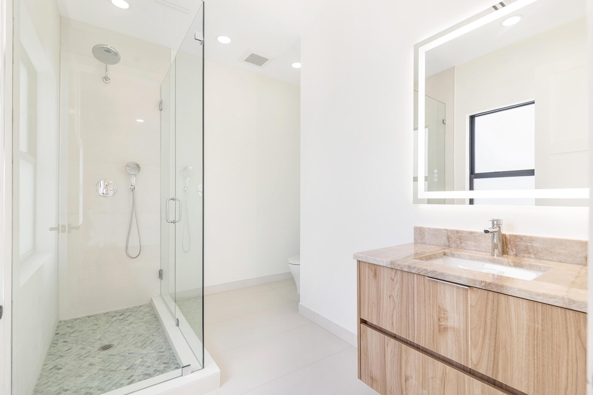 GALE LAKE WORTH PL NO 1 R - Residential