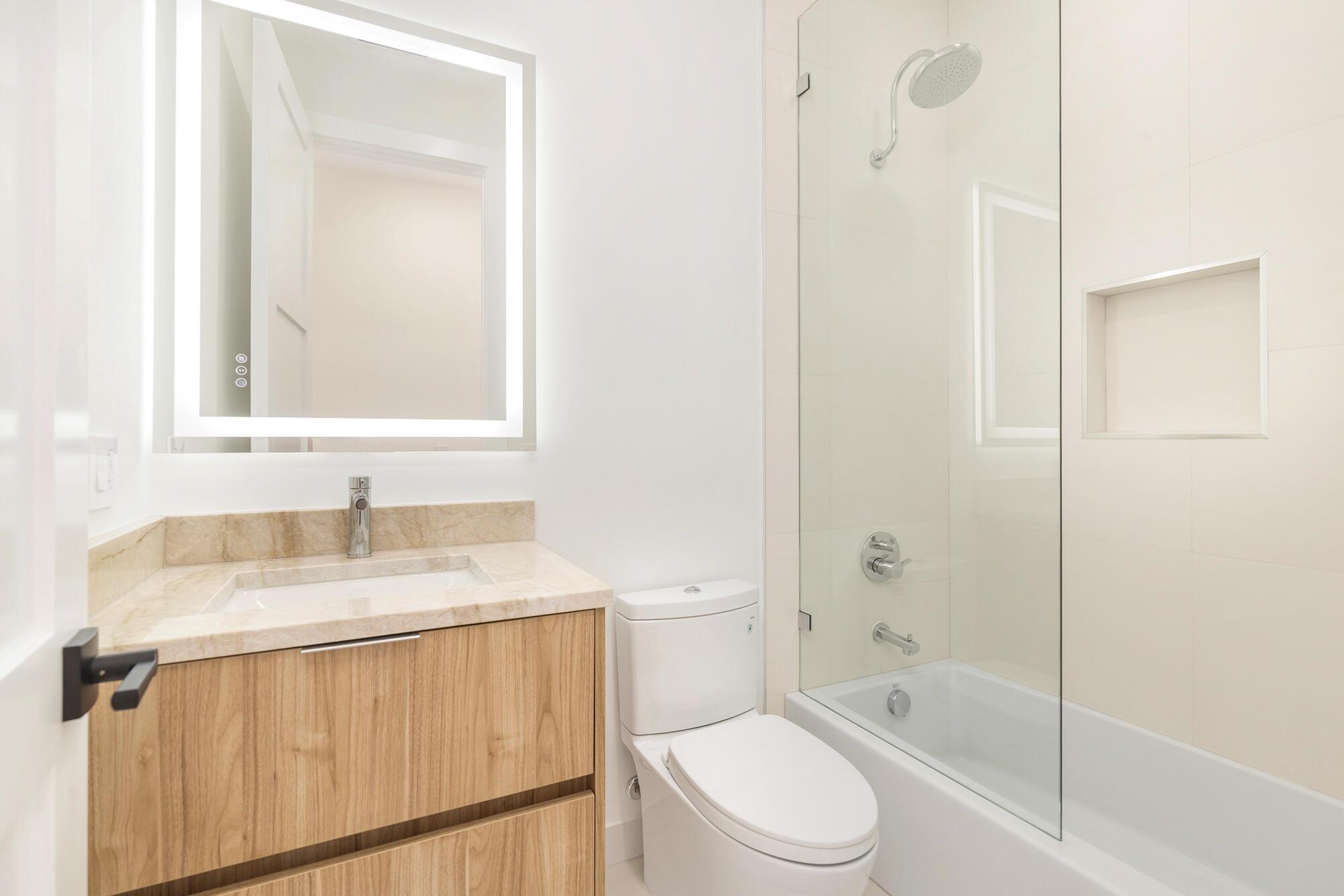 GALE LAKE WORTH PL NO 1 R - Residential