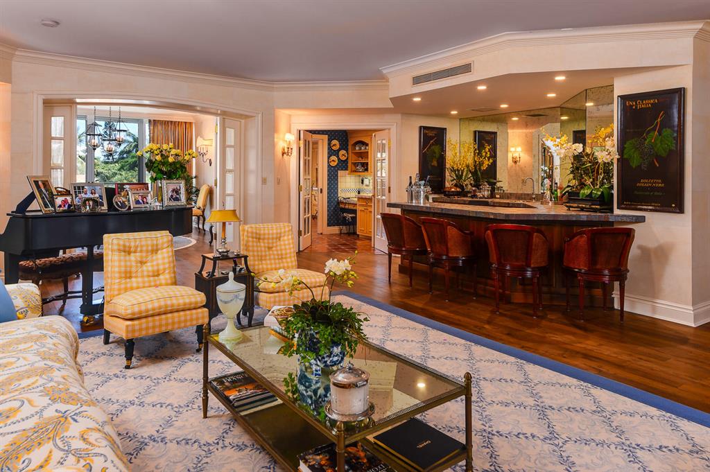 VILLAS INC - Residential