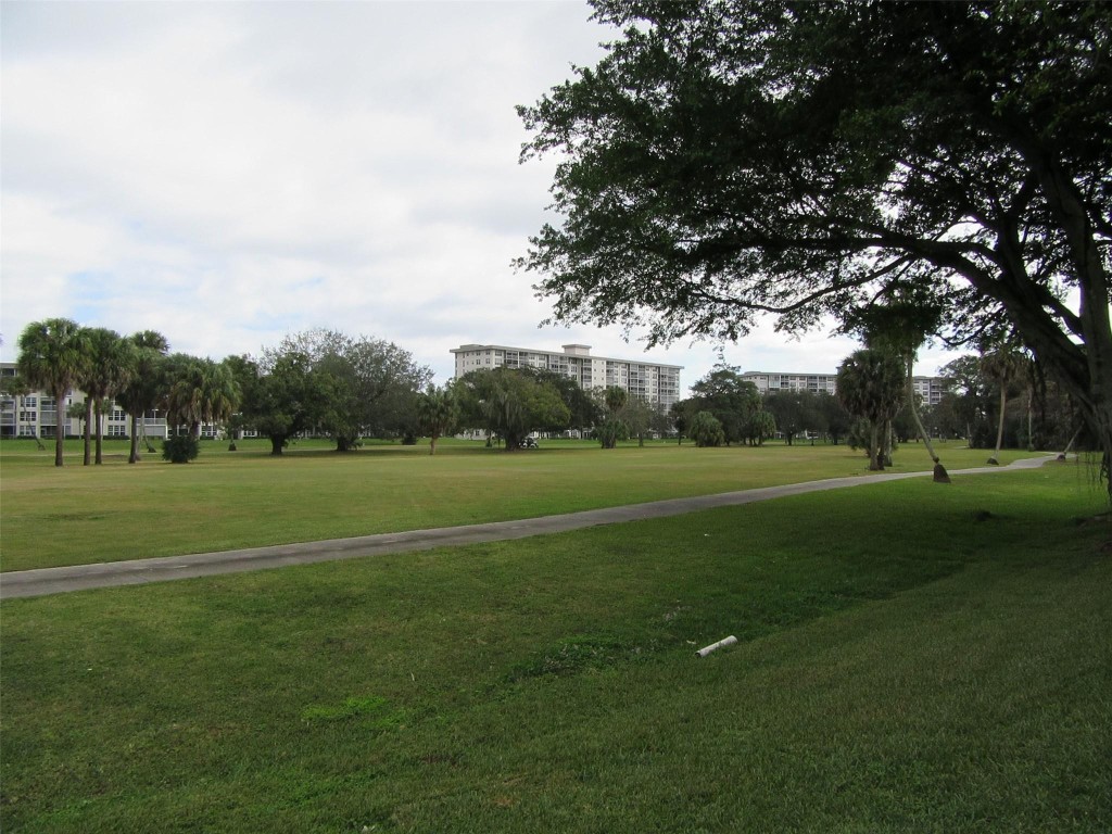 Palm Aire - Residential