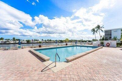 SEAGATE OF GULFSTREAM CON - Residential Lease