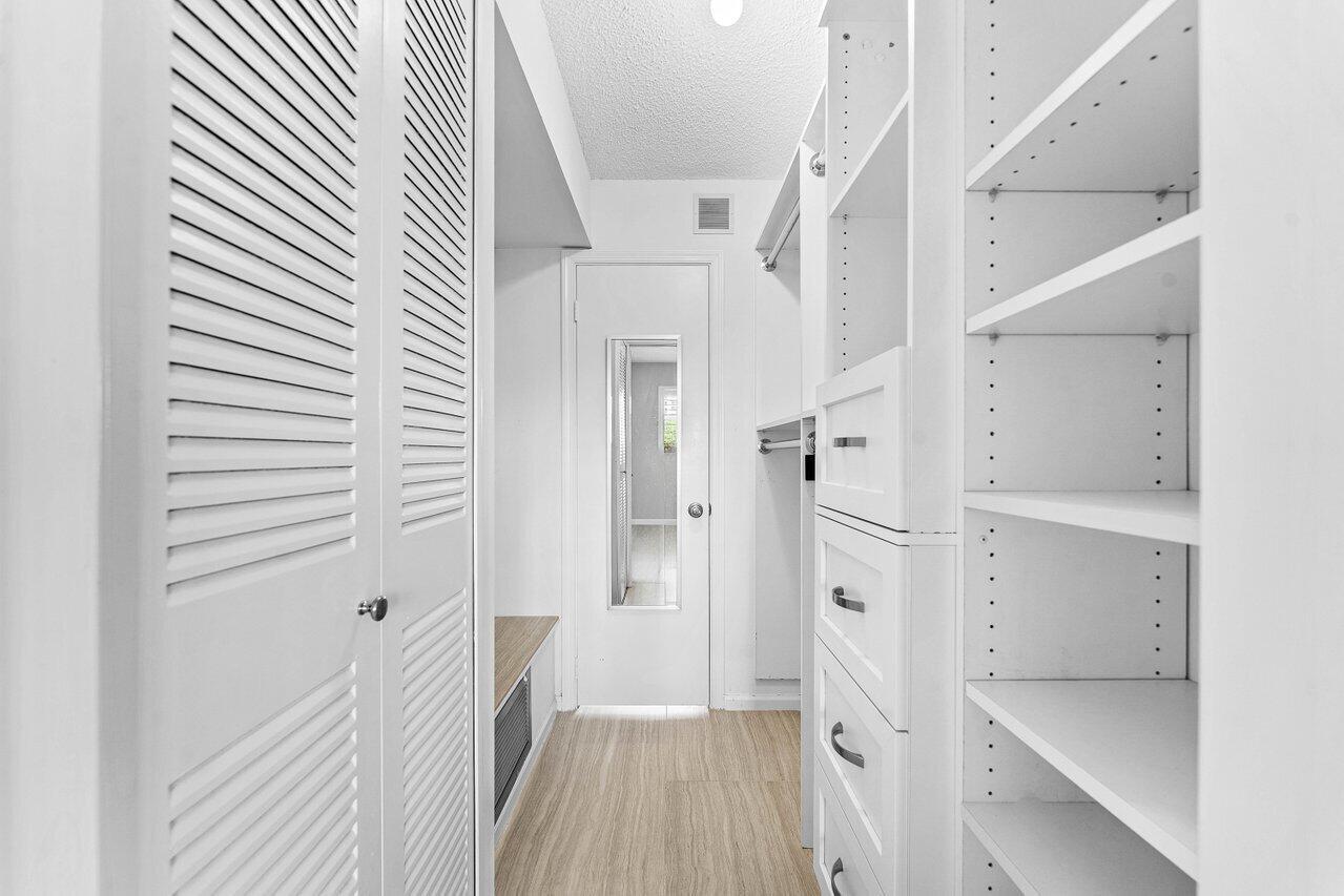 SEAGATE OF GULFSTREAM CON - Residential Lease