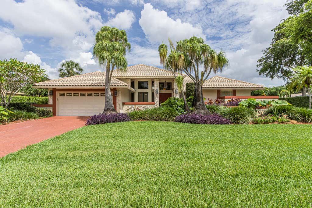 Photo of 8255 NW 51st Court, Coral Springs, FL 33067 (MLS # B26045428)