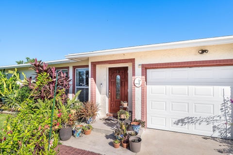 Tiny photo for 6395 Whispering Wind Way, Delray Beach, FL 33484 (MLS # B26089025)
