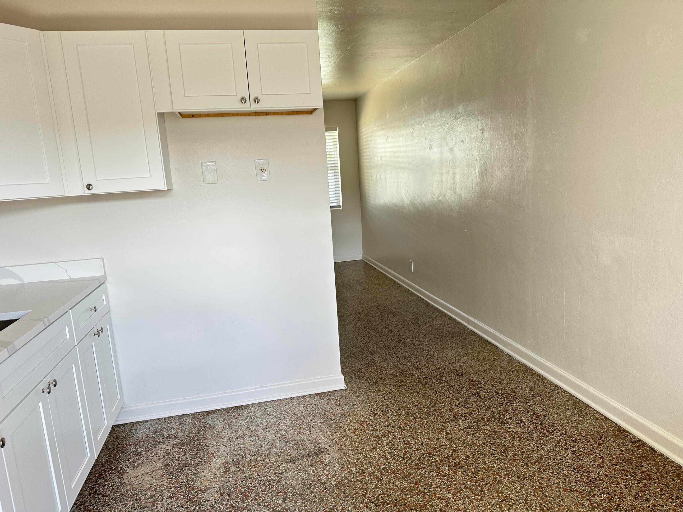 LAKEWOOD WEST - Residential Lease
