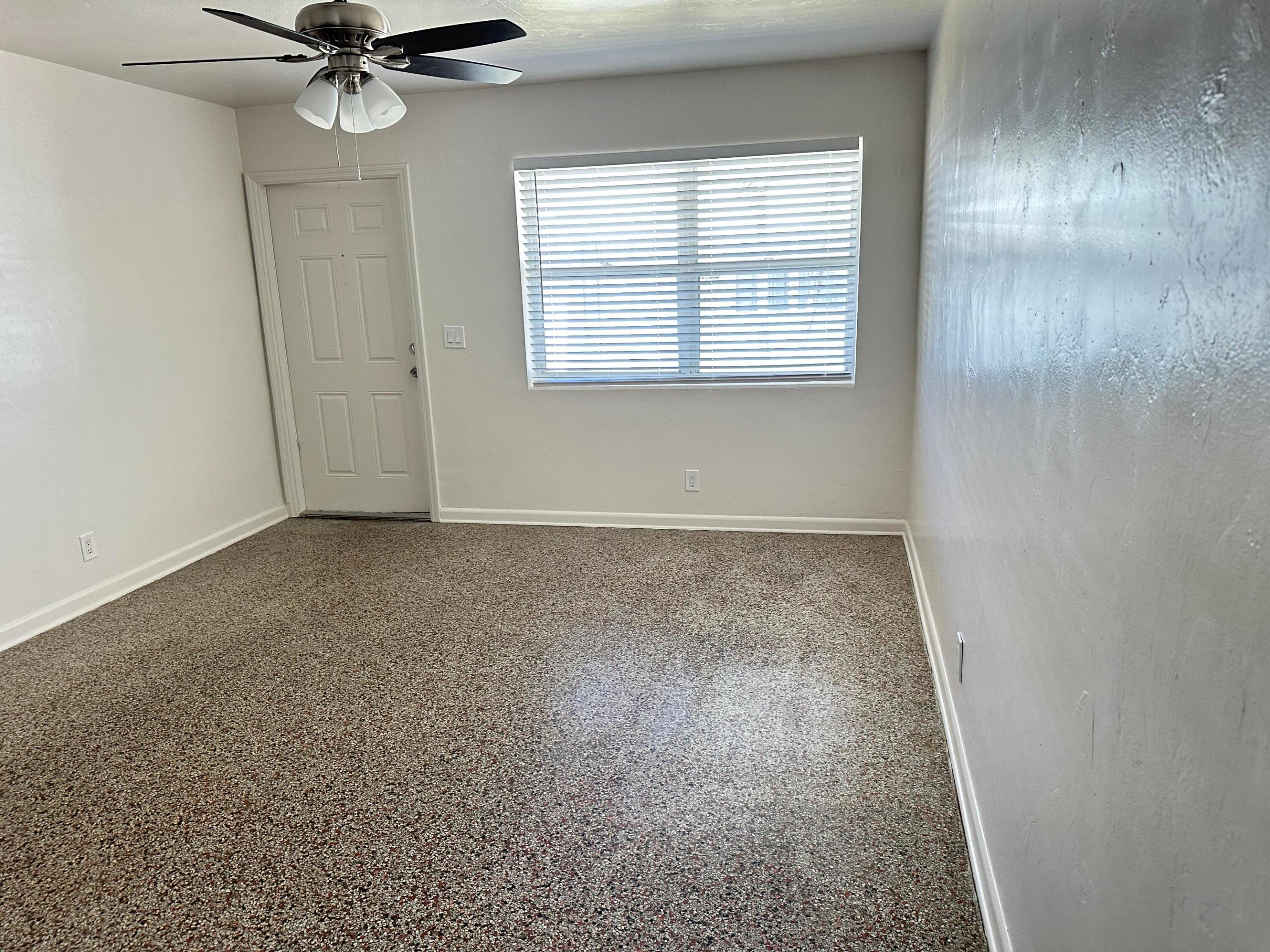 LAKEWOOD WEST - Residential Lease