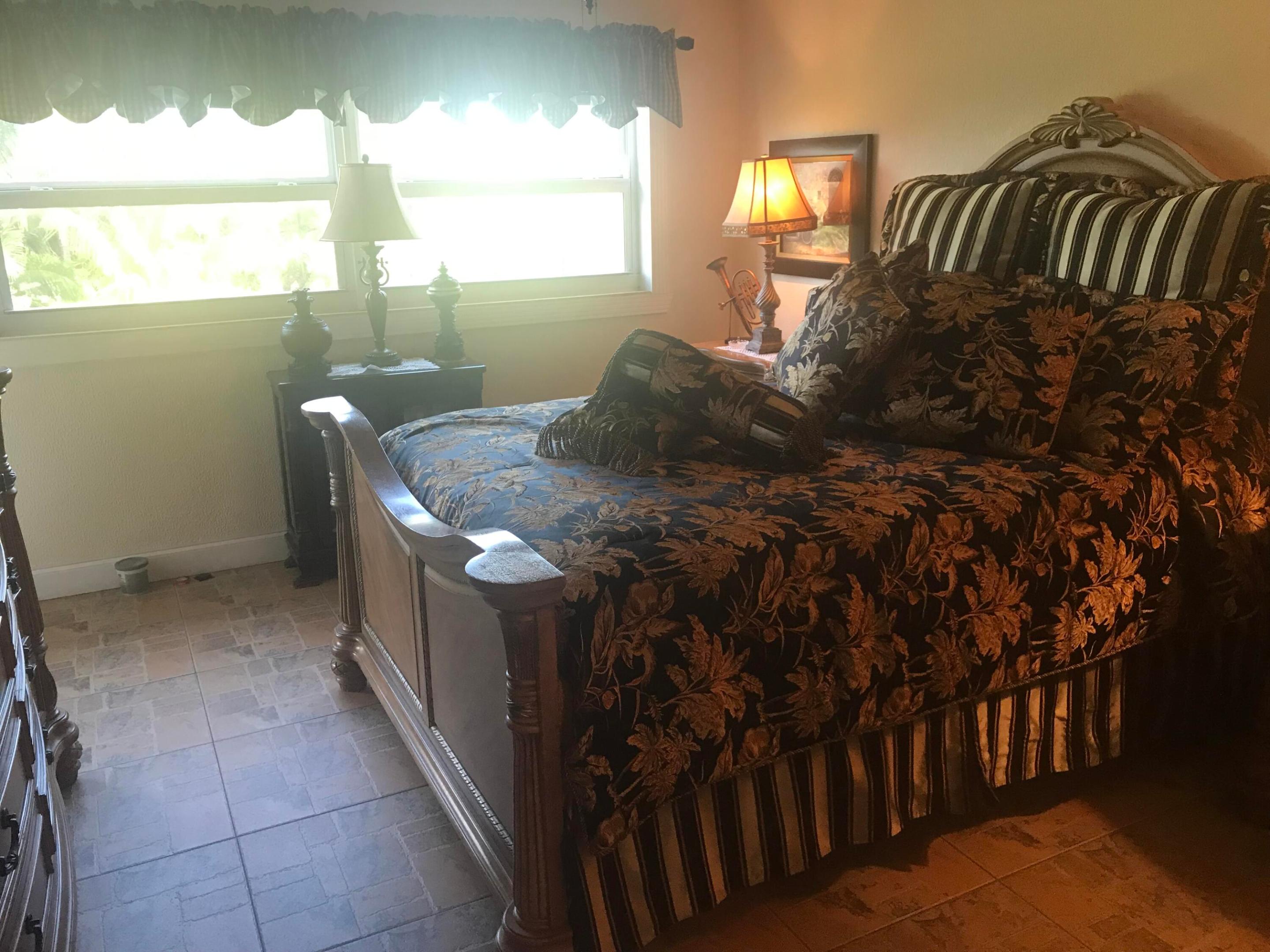 FAIRWAYS NORTH CO-OP - Residential