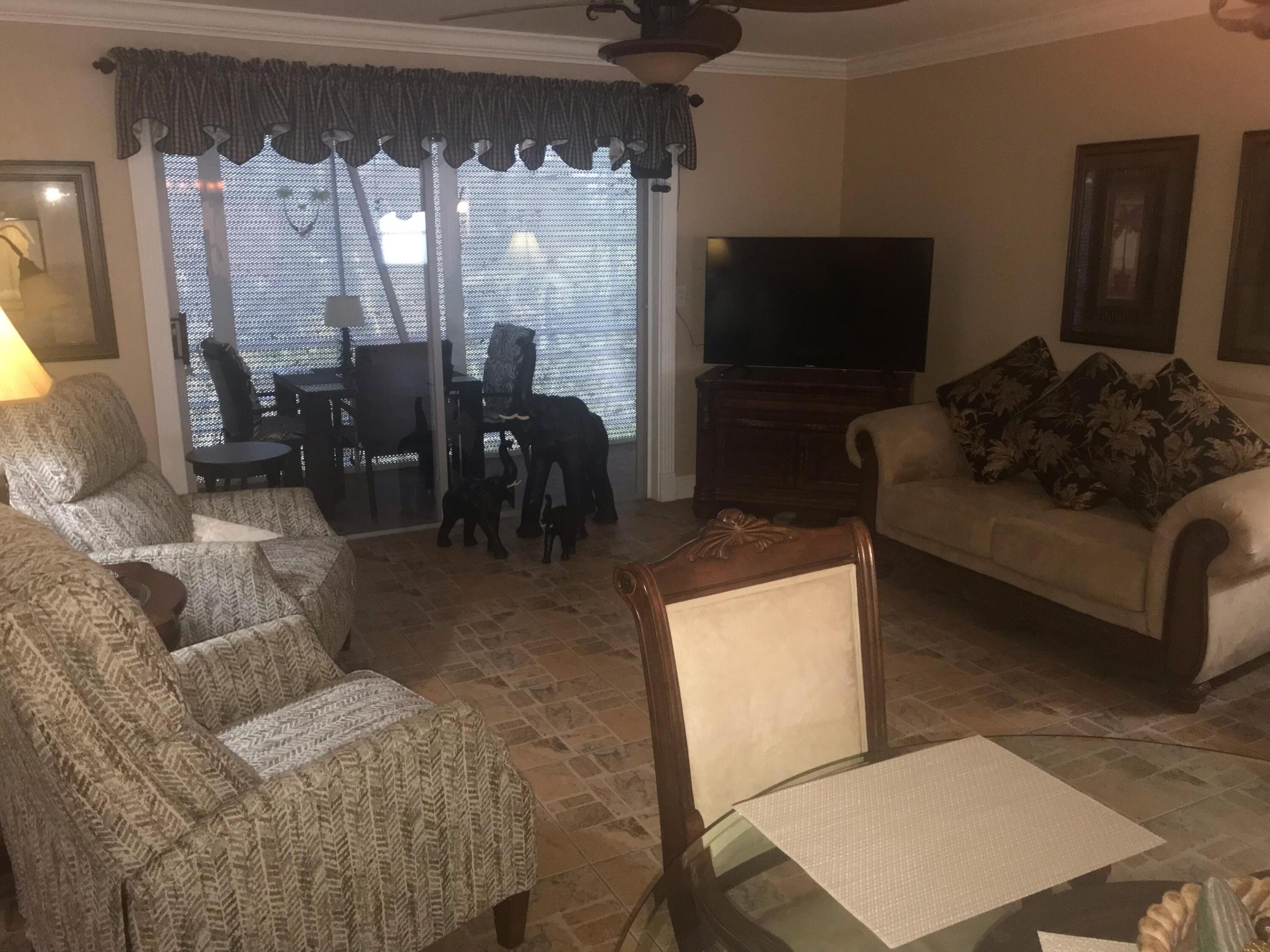 FAIRWAYS NORTH CO-OP - Residential