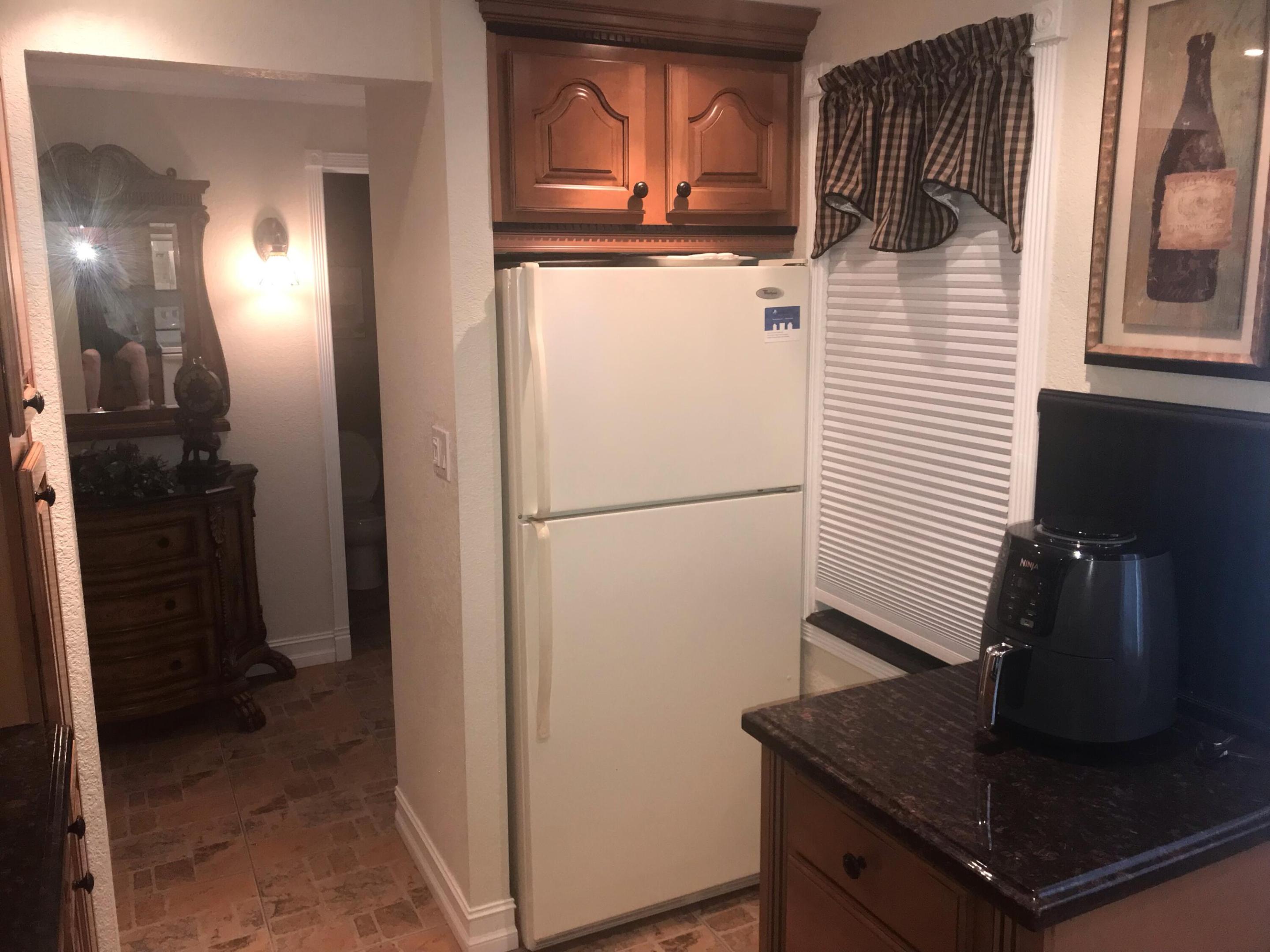 FAIRWAYS NORTH CO-OP - Residential