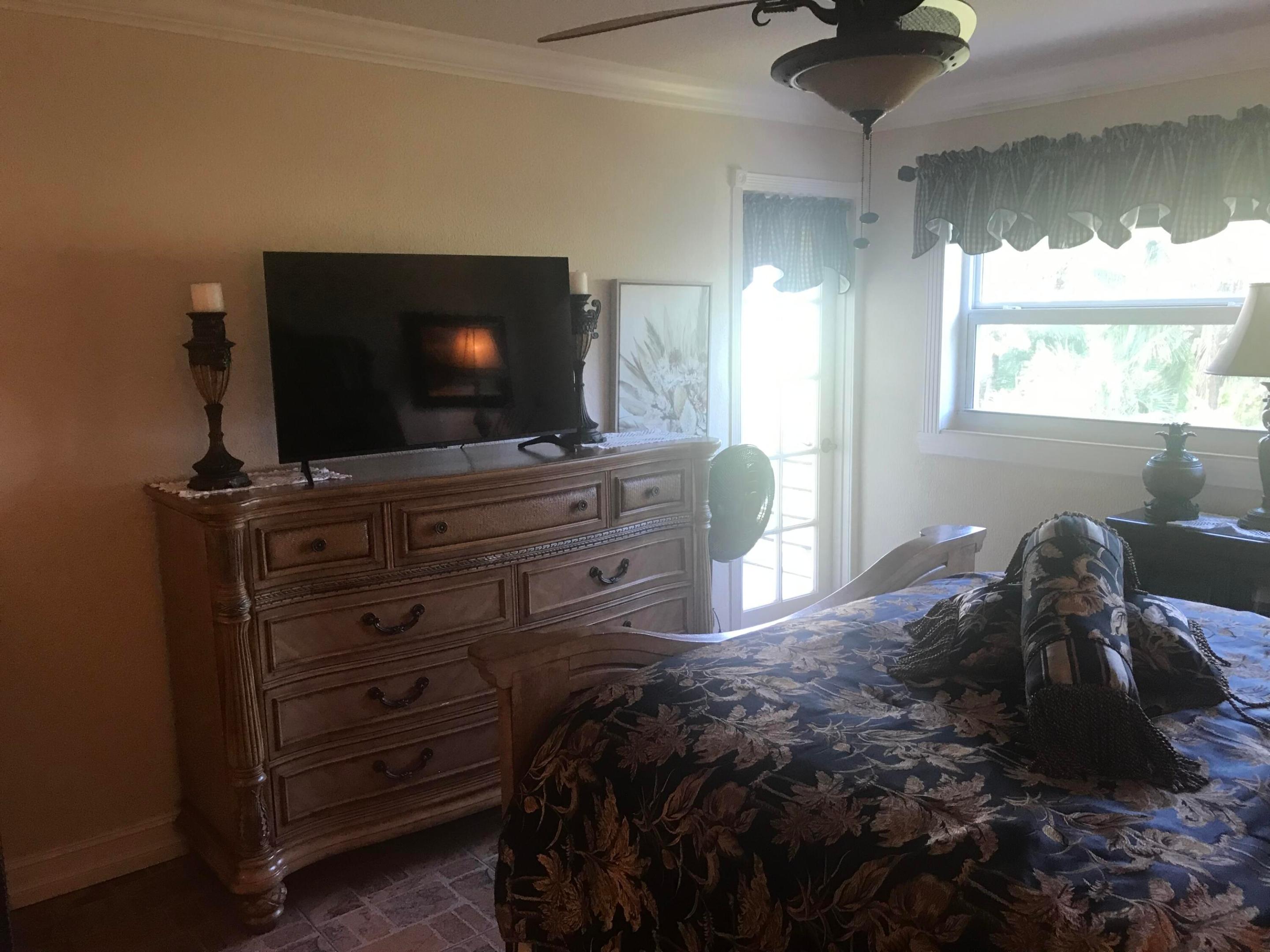 FAIRWAYS NORTH CO-OP - Residential