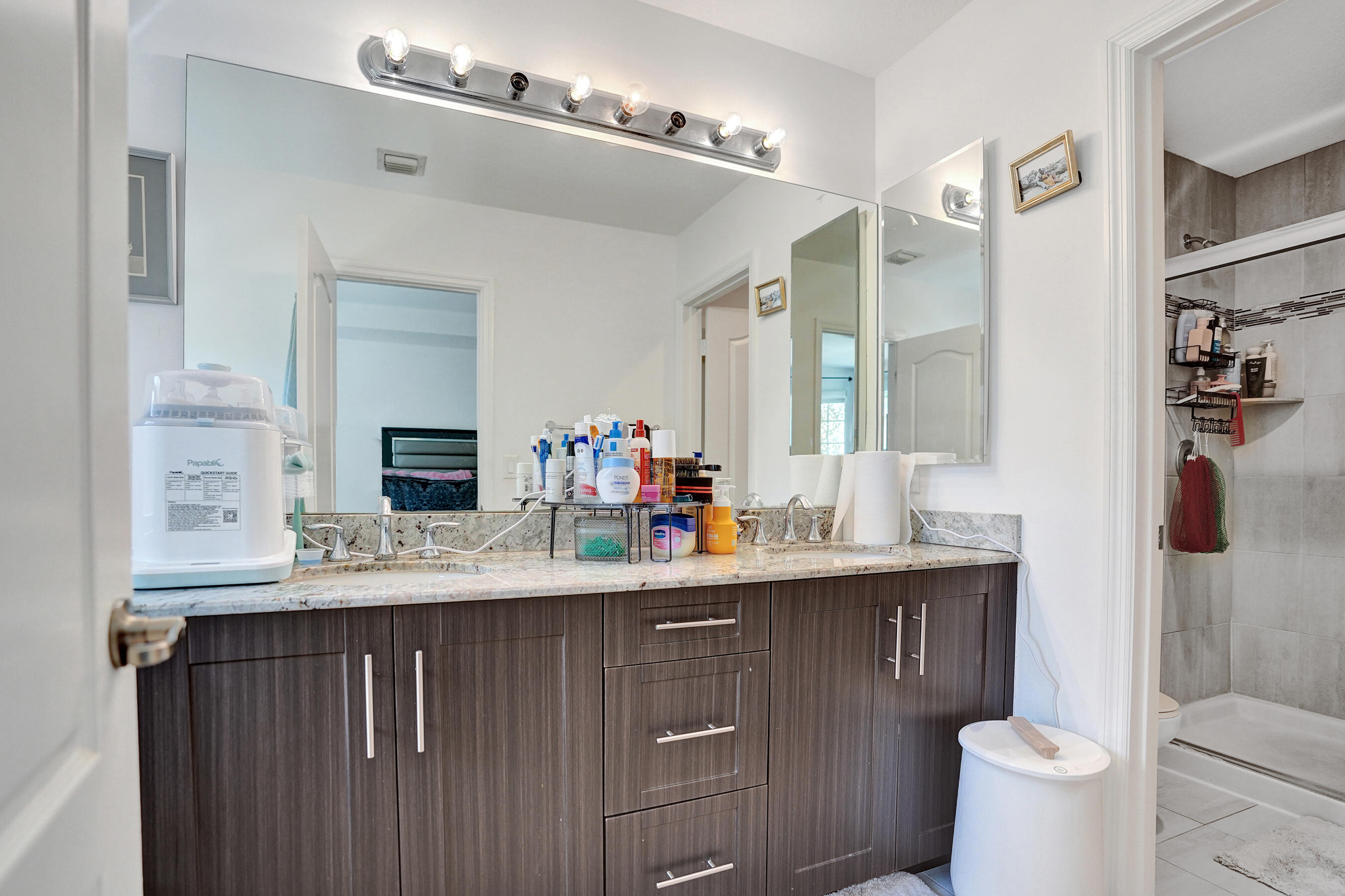 COLONY RESERVE AT LAKE WORTH - Residential