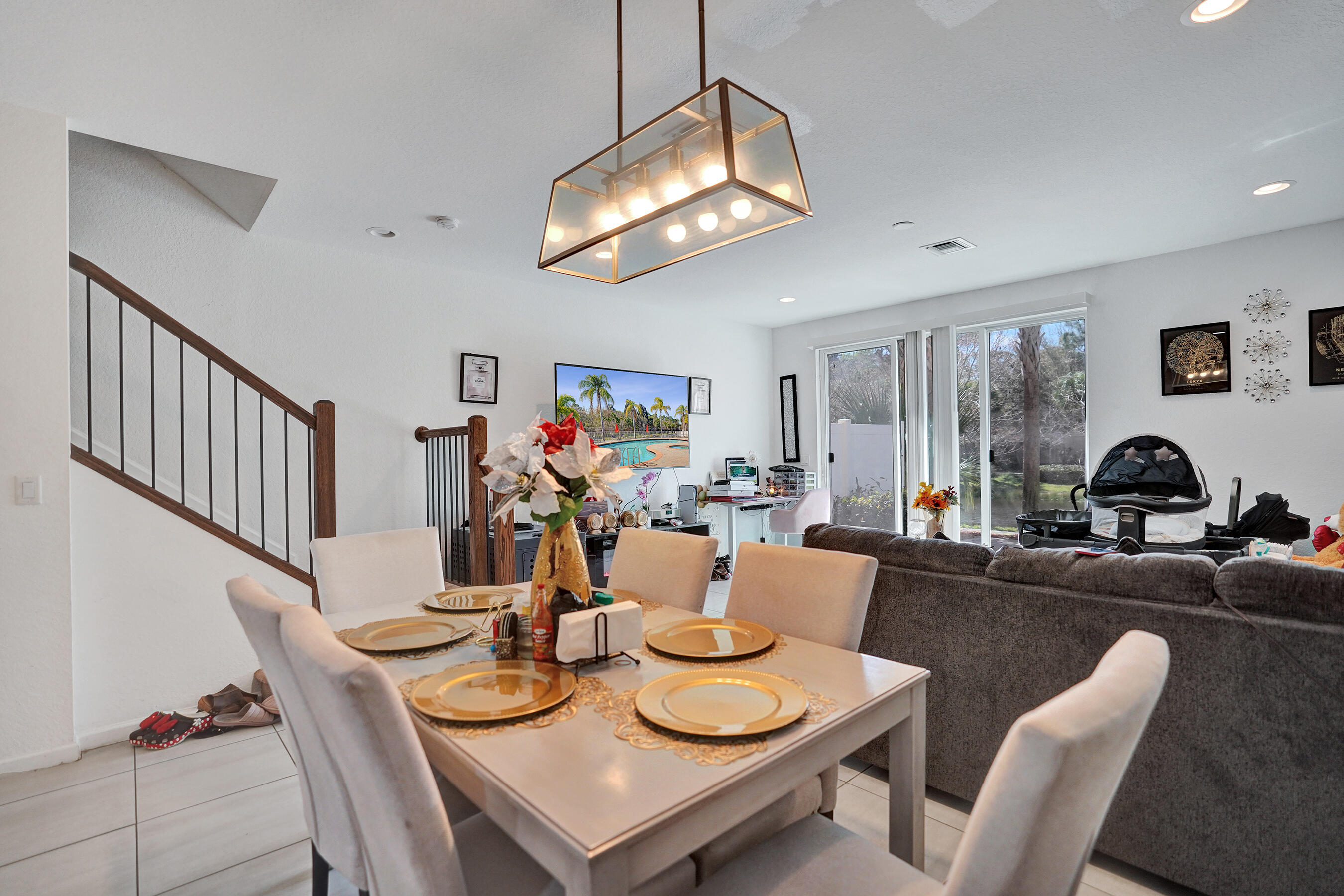 COLONY RESERVE AT LAKE WORTH - Residential