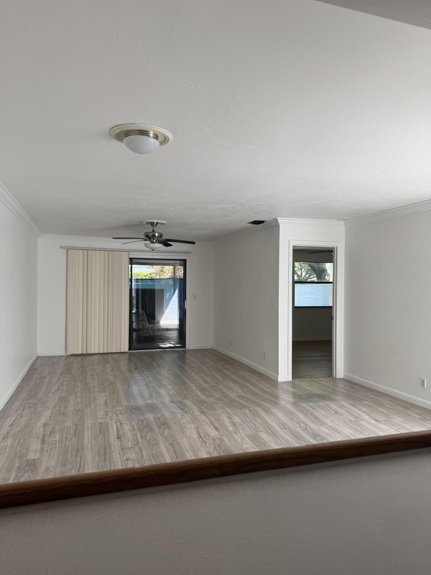 OAK LAKES - Residential Lease