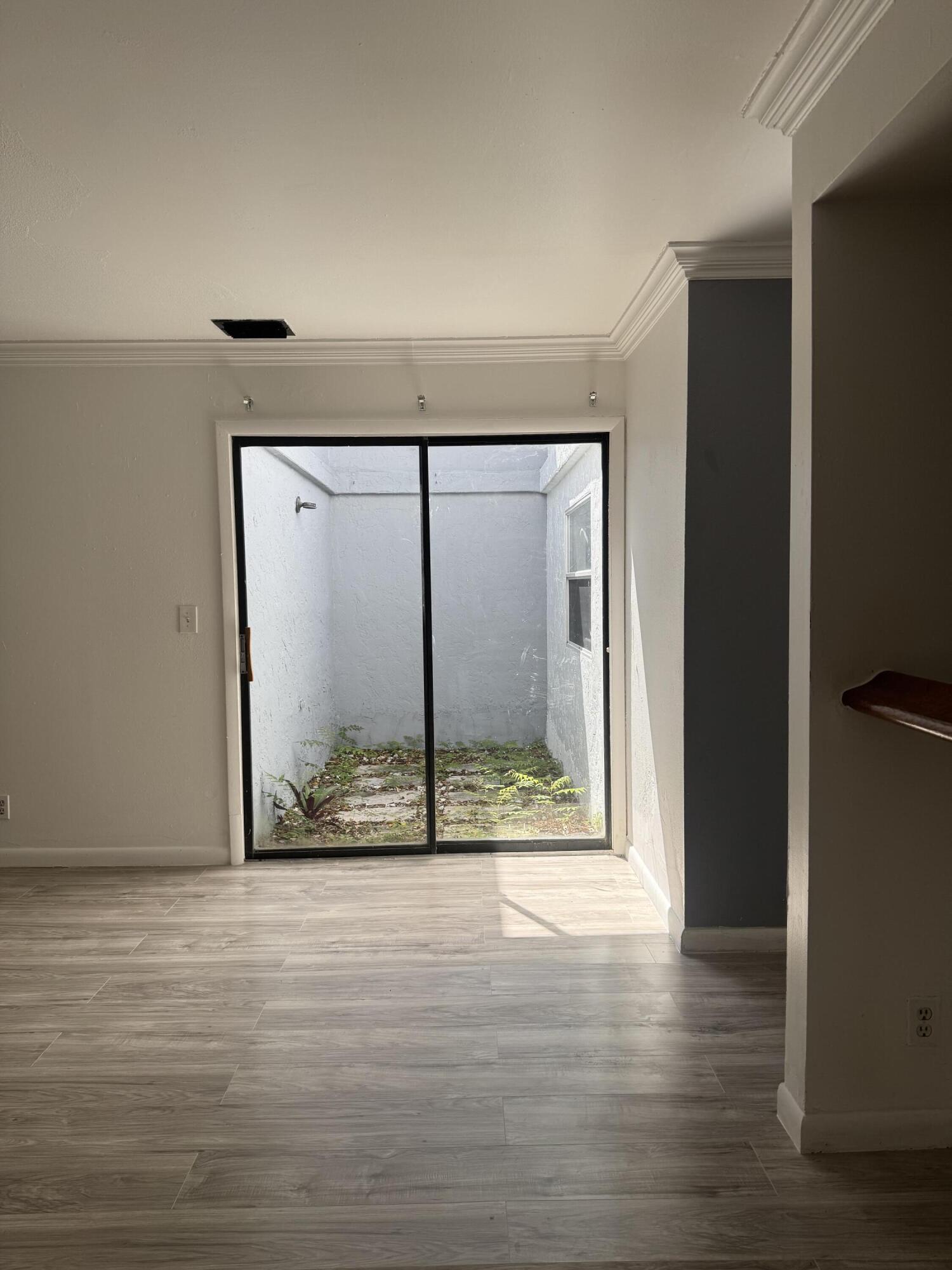 OAK LAKES - Residential Lease