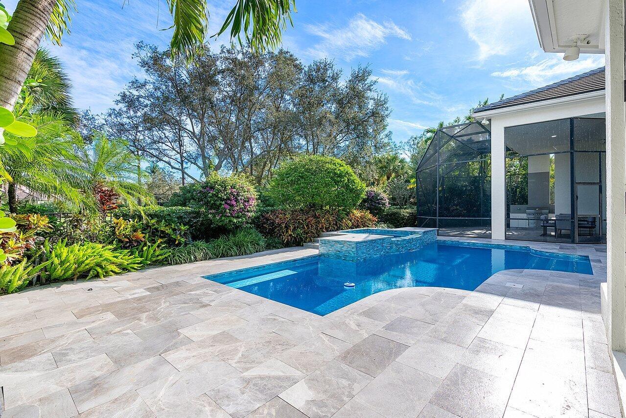 BALLENISLES POD 7 - Residential