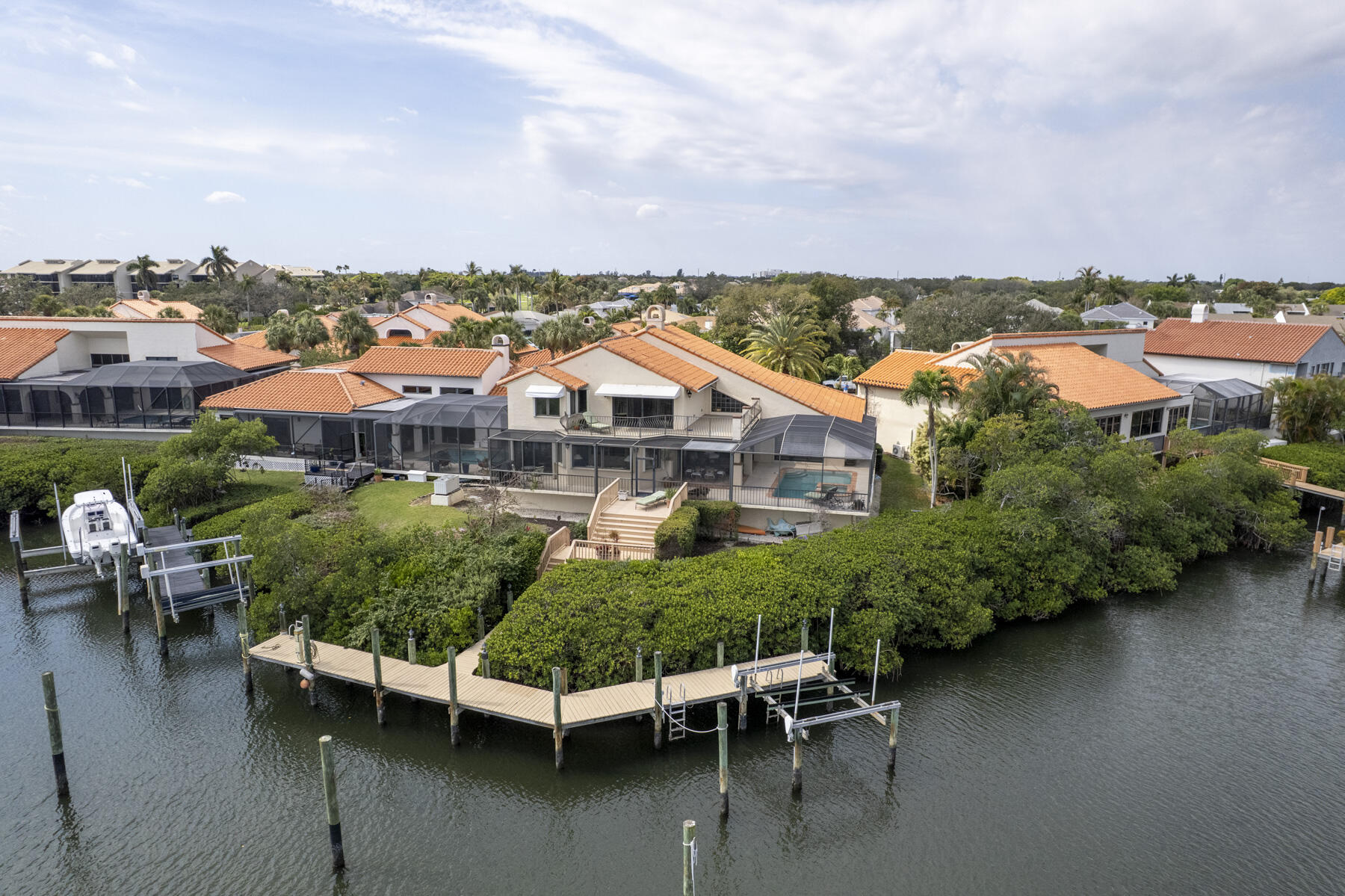 JONATHANS LANDING-PASSAGE ISLANDS 5 - Residential