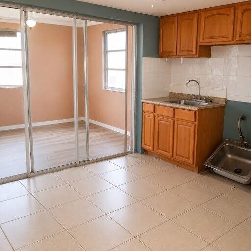1030 NW 73rd Avenue