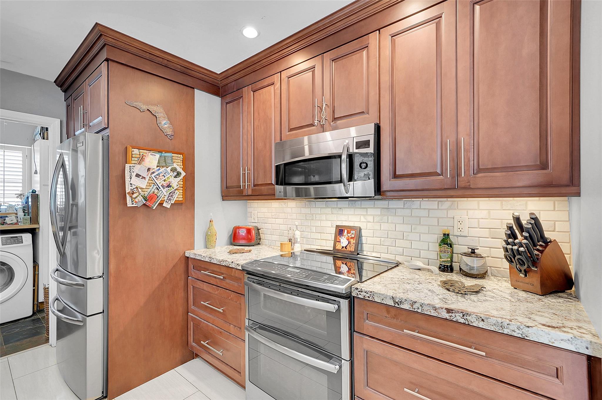 Fairlawn 41-44 B - Residential