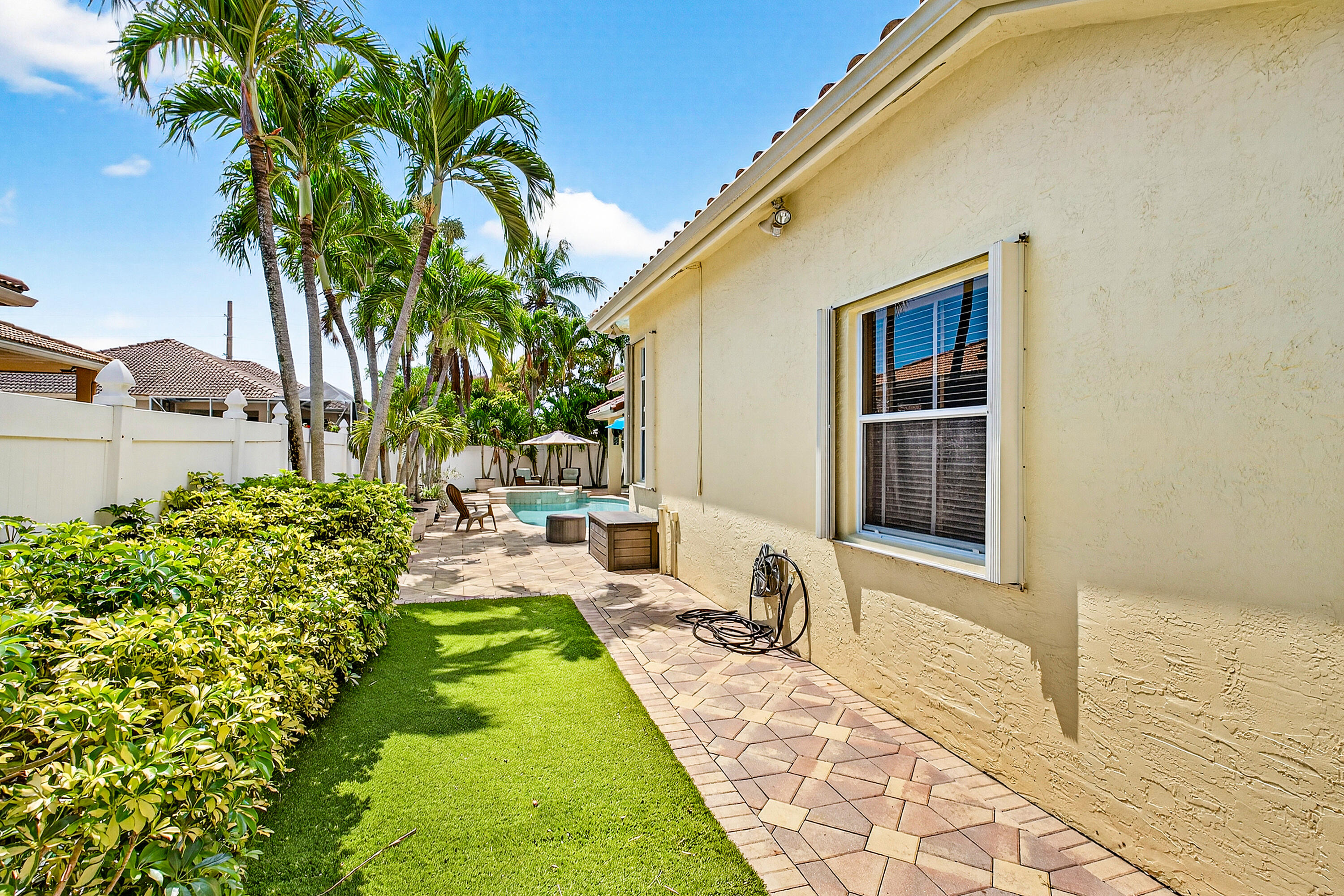 CYPRESS CREEK COUNTRY CLUB SW QUAD - Residential