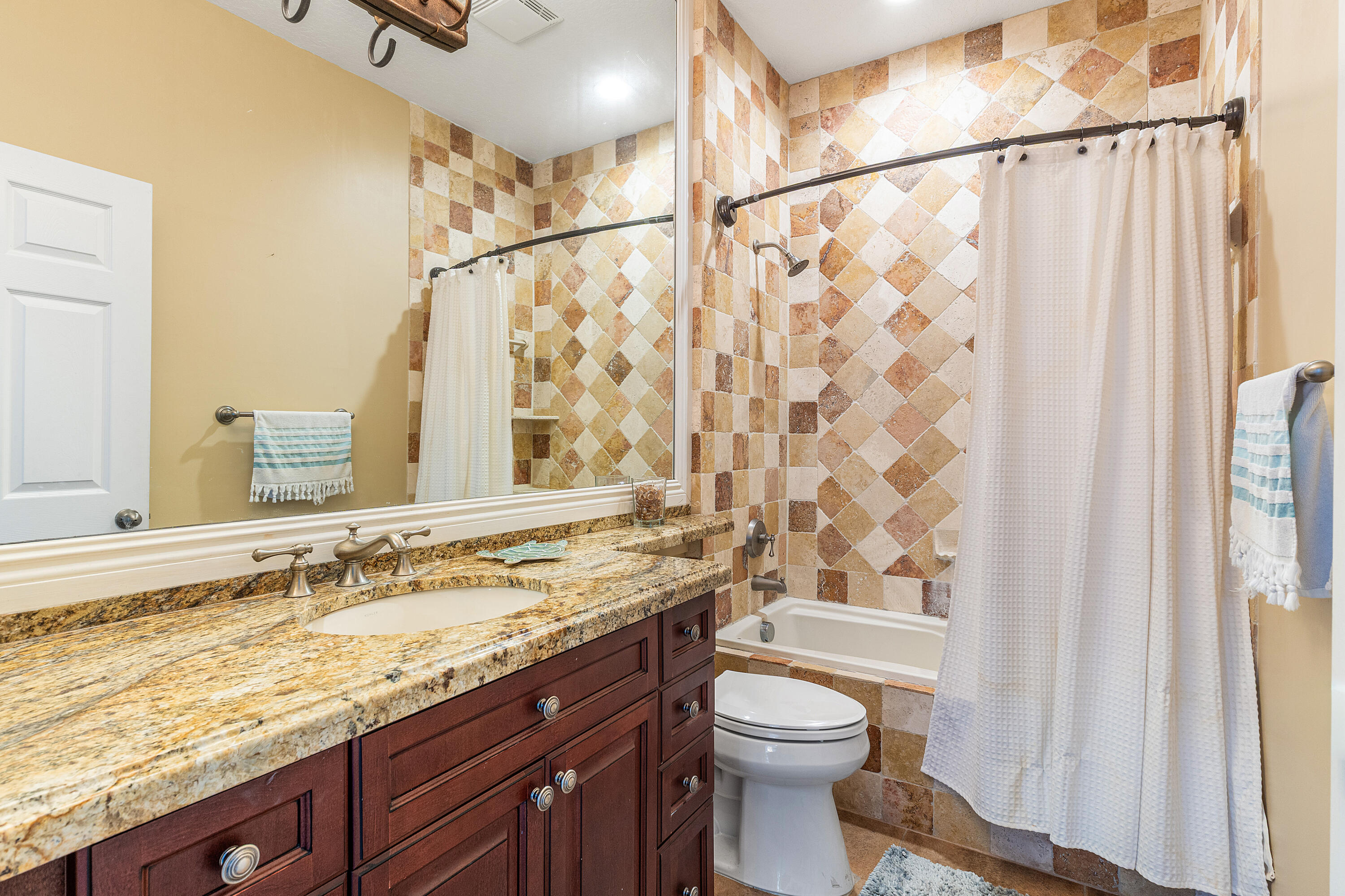 CYPRESS CREEK COUNTRY CLUB SW QUAD - Residential