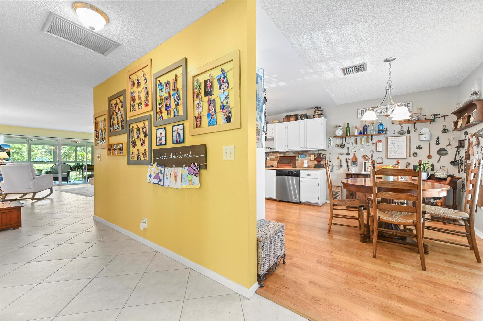 5113 Poppy Place 201
