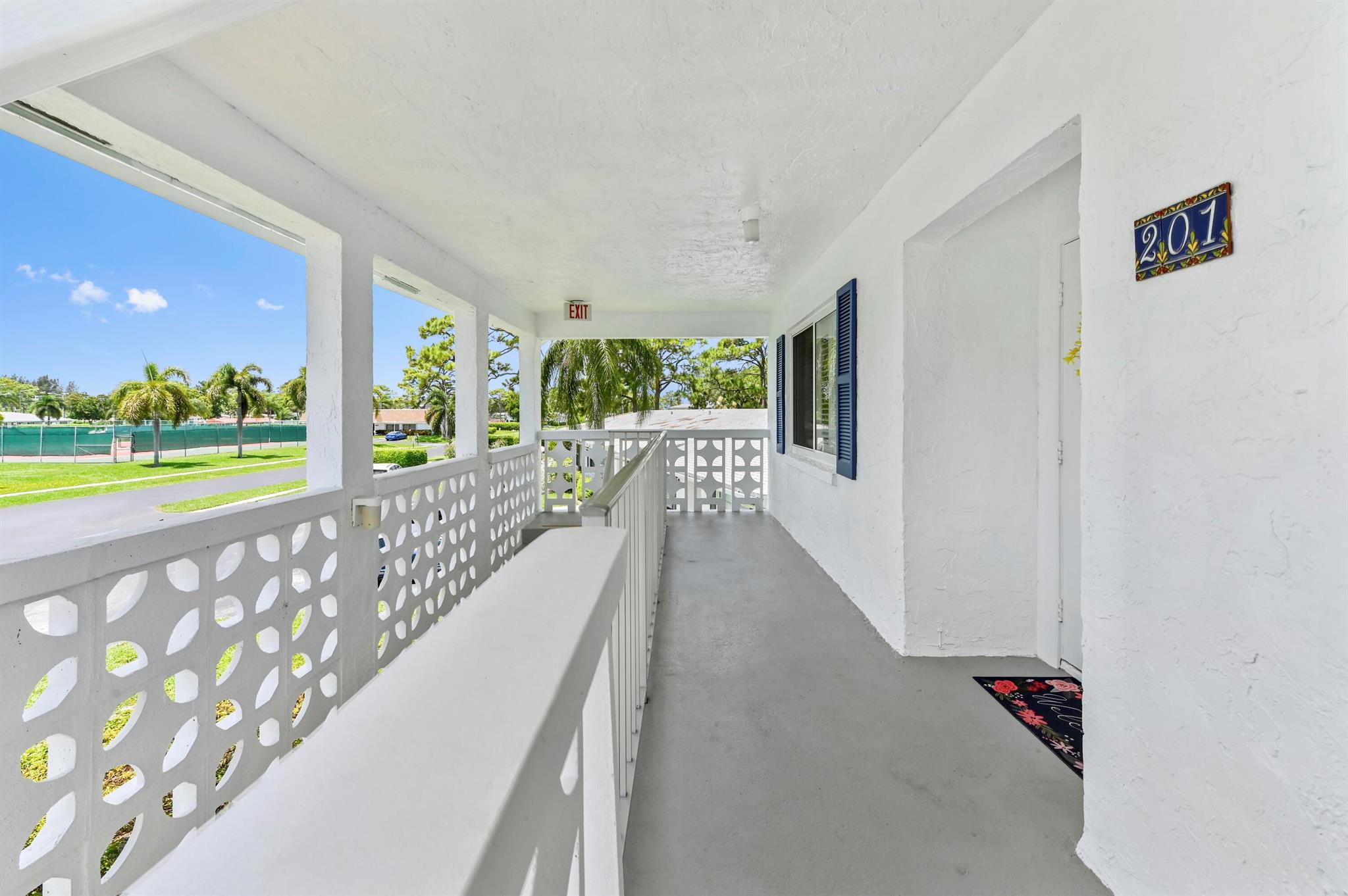 5113 Poppy Place 201