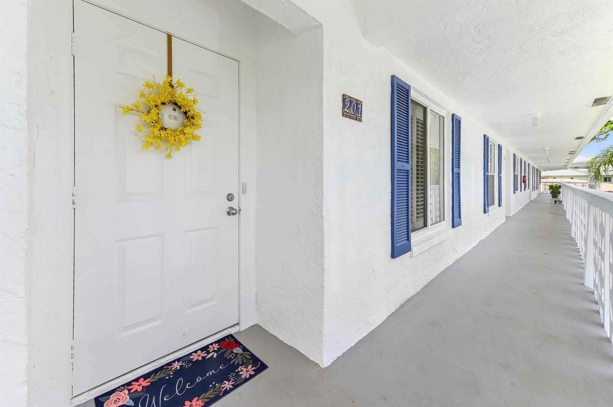 5113 Poppy Place 201