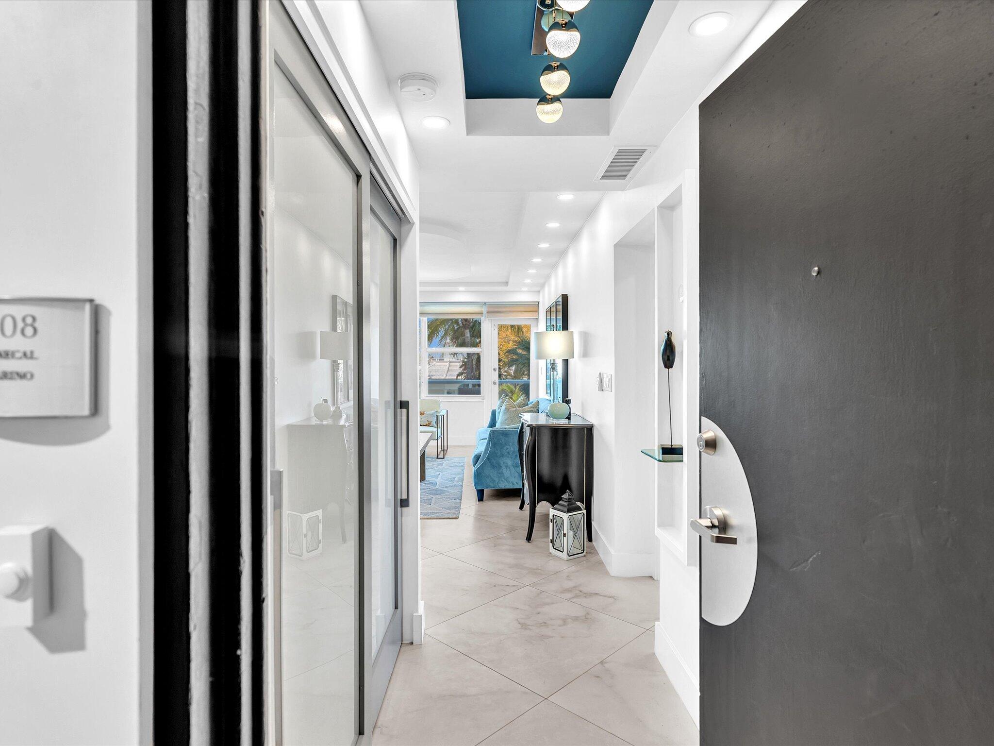 Coral Ridge Towers East - Residential