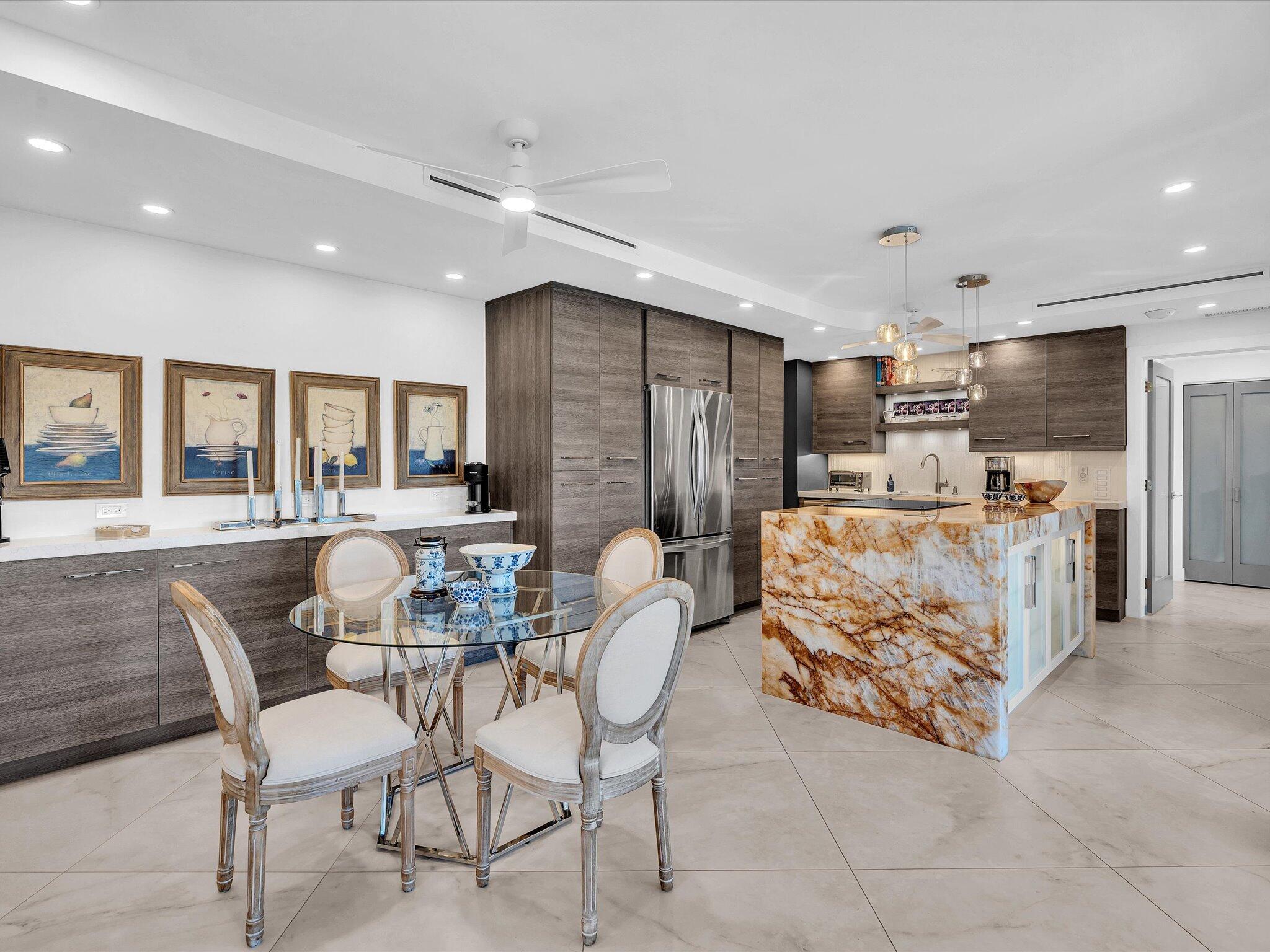 Coral Ridge Towers East - Residential