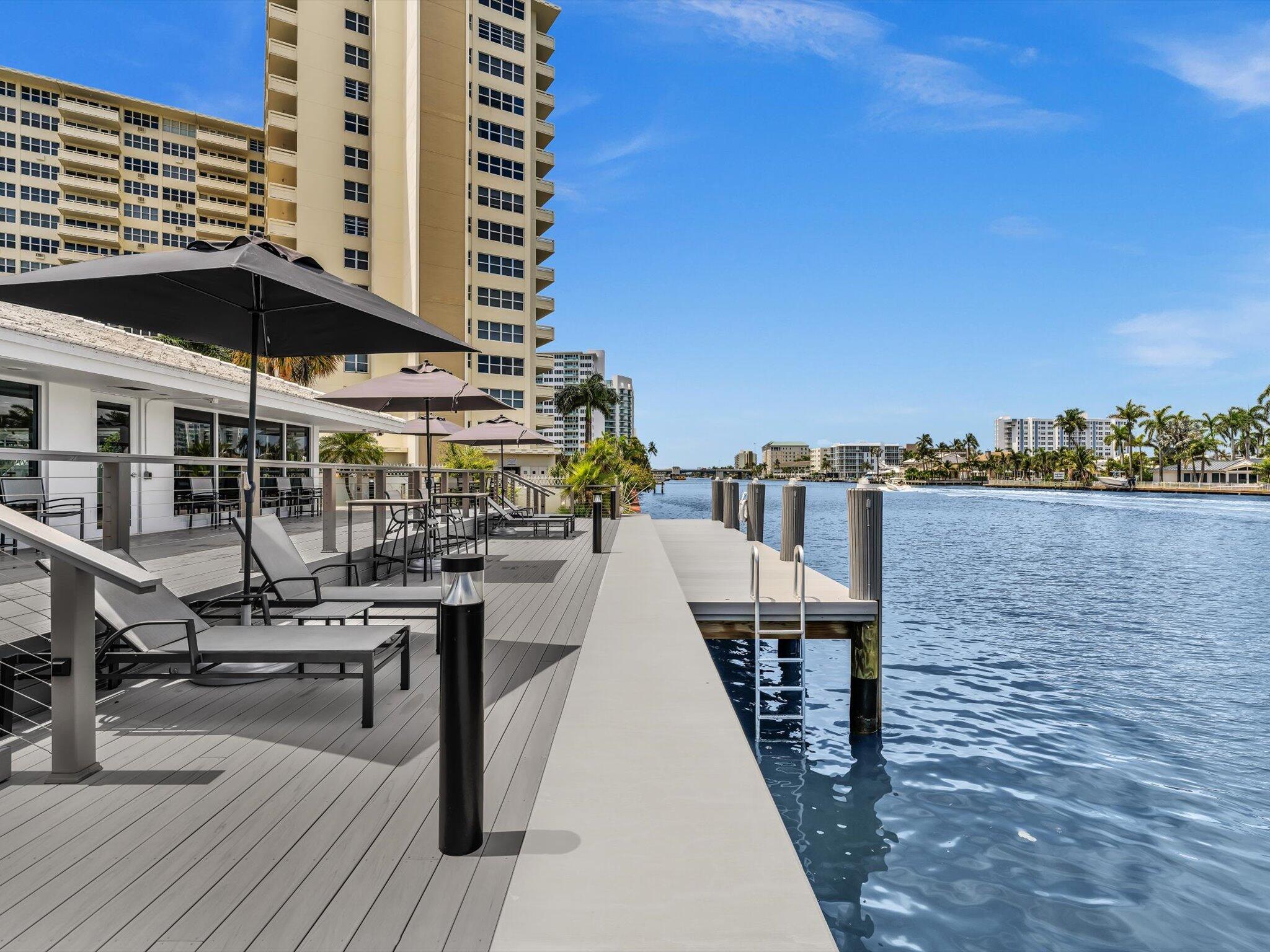 Coral Ridge Towers East - Residential