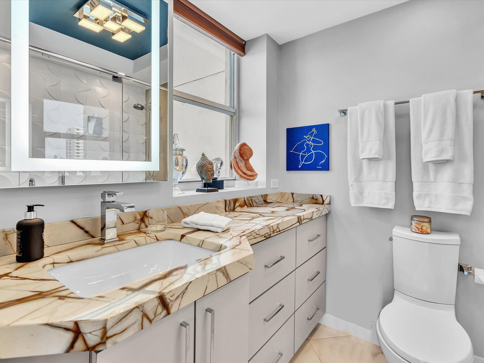 Coral Ridge Towers East - Residential