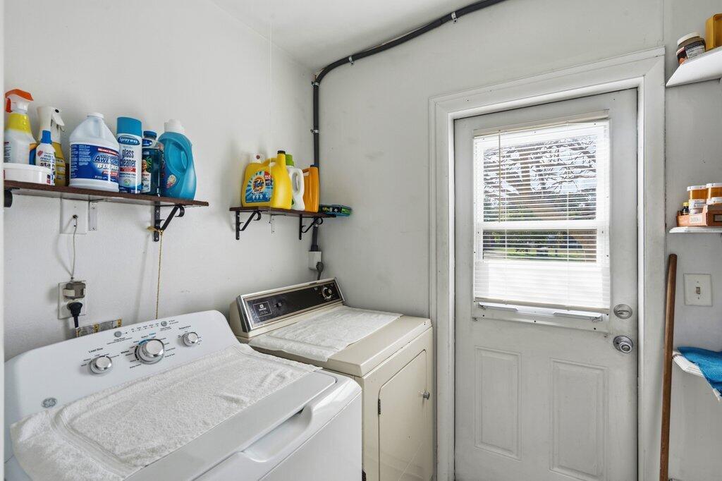 RIVER PARK UNIT 3 TRACT E - Residential