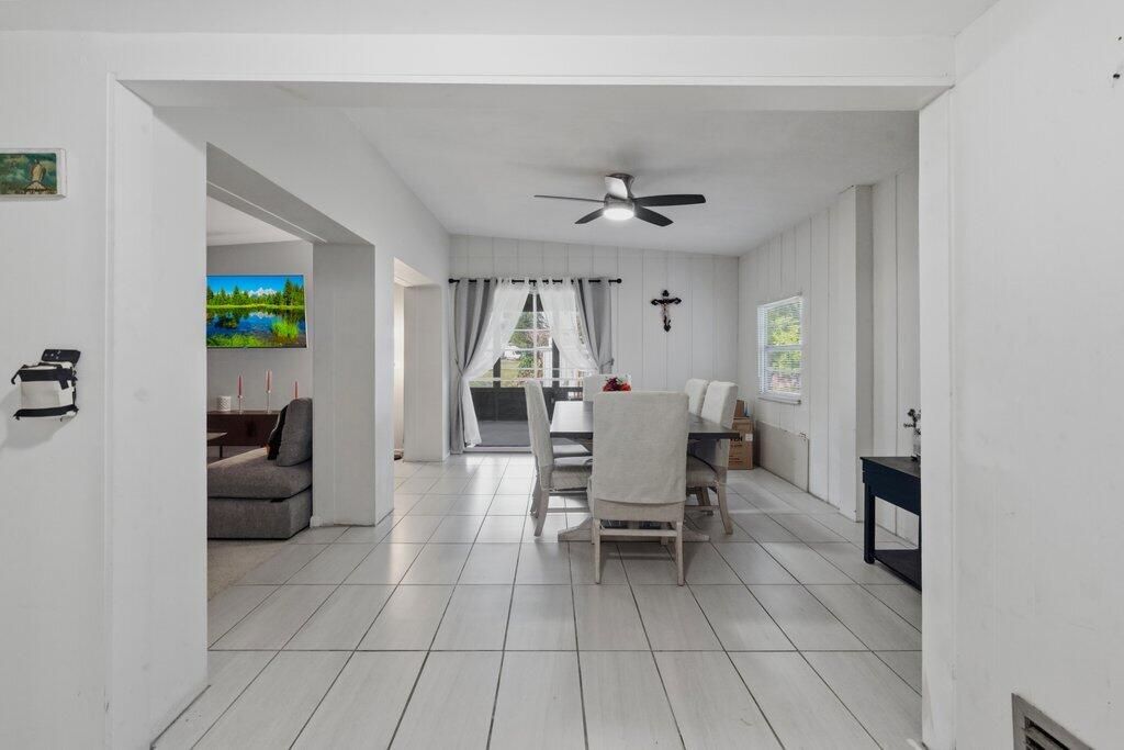 Photo of 181 Banyan Drive, Port Saint Lucie, FL 34952 (MLS # B26022056)